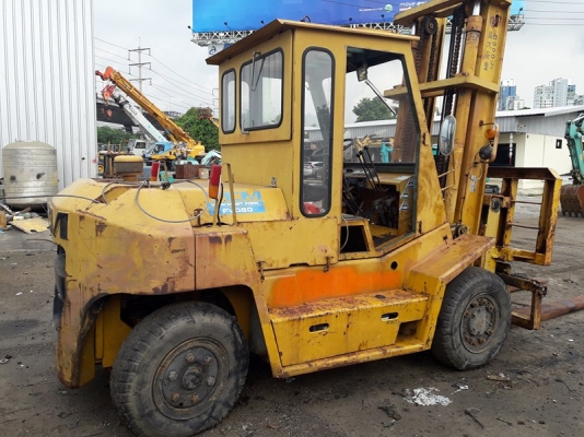 รถโฟล์คลิฟทฺ์ TCM รุ่น FVD 50 Z 6