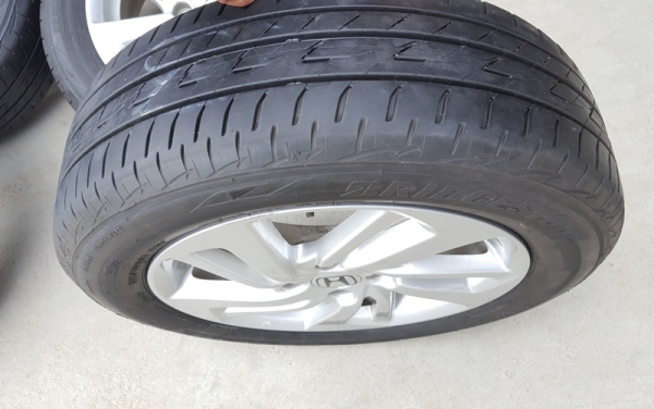 ขายล้อ HONDA JAZZ GK 16 ยางปี14 4ล้อ ขายล้อ HONDA JAZZ GK 16 ยางปี14 4ล้อ