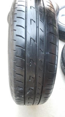 ขายล้อNISSAN March 15 ยาง ปี 15  4 ล้อ