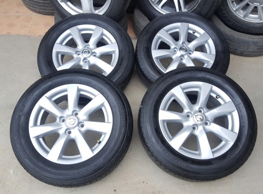 ขายล้อNISSAN ALMERA VL ยางปี 3714  4 ล้อ