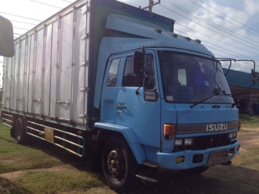 ISUZU ROCKY FTR 195 รถห้างแท้ ยางใหม่ทั้ง 6 เส้น