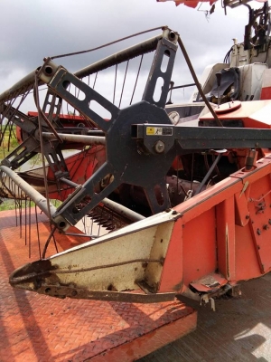 ขายรถเกี่ยวข้าว KUBOTA DC60 สภาพพร้อมใช้งาน ตอนนี้รถลงทำงานแล้ว ราคา250,000 สนใจโทร 090-8588220คุณนะ 093-3258446คุณบิว หรือเข้าดูสินค้าอื่นๆได้ที่ www.narong2truck.com หรือ www.truck.in.th/498 หรือเพจFacebook ณรงค์ ซื้อขายรถมือสอง (เว็บไซต์ส่วนตัว) หรือFa