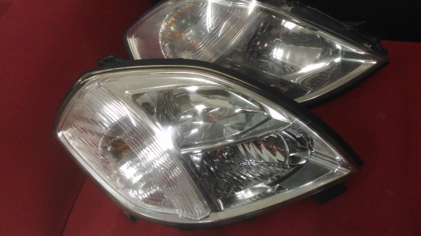 ขายด่วน ไฟหน้า Nissan Teana J31 230jm 1 คู่ ขายด่วน ไฟหน้า Nissan Teana J31 230jm 1 คู่