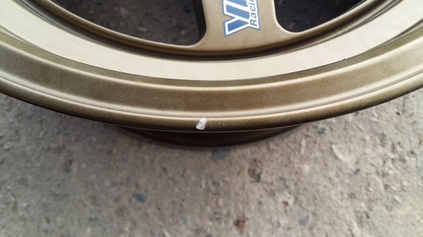 ขายล้อแม็กมือ2ยางใหม่ปี16 te37x 16"  สนใจติดต่อ ร้าน ก.เจริญการยาง ครับ 081-3747940