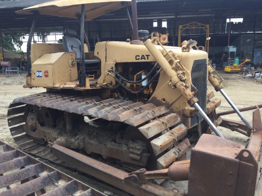 แทร็คเตอร์ CAT.D4E เกียร์ตัด เครื่องไดเรค 4E.ตัวสุดท้าย ตีนเป็ด แทร็คเตอร์ CAT.D4E เกียร์ตัด เครื่องไดเรค 4E.ตัวสุดท้าย ตีนเป็ด