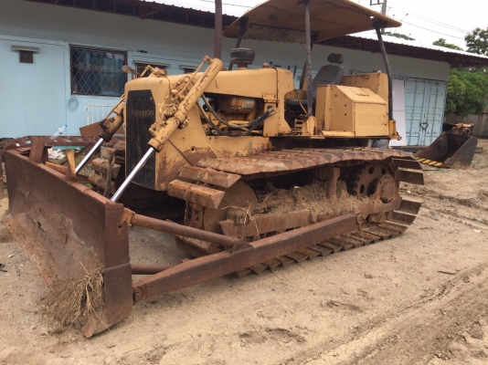 แทร็คเตอร์ CAT.D4E เกียร์ตัด เครื่องไดเรค 4E.ตัวสุดท้าย ตีนเป็ด แทร็คเตอร์ CAT.D4E เกียร์ตัด เครื่องไดเรค 4E.ตัวสุดท้าย ตีนเป็ด