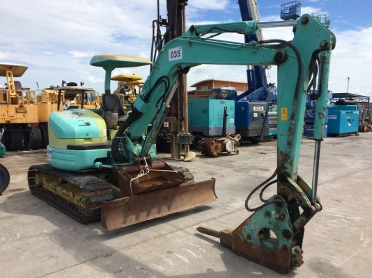 CAT 304CR ปี 2005 มีหัวกระแทกและบุ้งกี๋นำเข้าจากญี่ปุ่น สภาพดีมาก ๆ ครับ CAT 304CR ปี 2005 มีหัวกระแทกและบุ้งกี๋นำเข้าจากญี่ปุ่น สภาพดีมาก ๆ ครับ