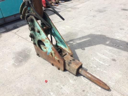 CAT 304CR ปี 2005 มีหัวกระแทกและบุ้งกี๋นำเข้าจากญี่ปุ่น สภาพดีมาก ๆ ครับ CAT 304CR ปี 2005 มีหัวกระแทกและบุ้งกี๋นำเข้าจากญี่ปุ่น สภาพดีมาก ๆ ครับ