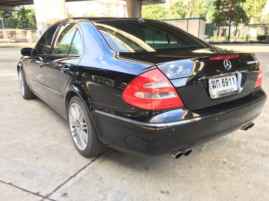 benz e200 komperssor elegance สีดำ ปี2006 รถสวย ขับดีมาก ไม่มีต้องทำไรเพิ่ม