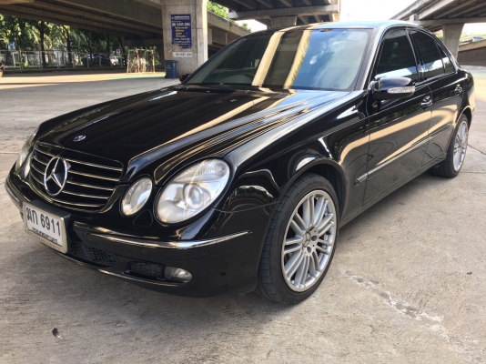 benz e200 komperssor elegance สีดำ ปี2006 รถสวย ขับดีมาก ไม่มีต้องทำไรเพิ่ม