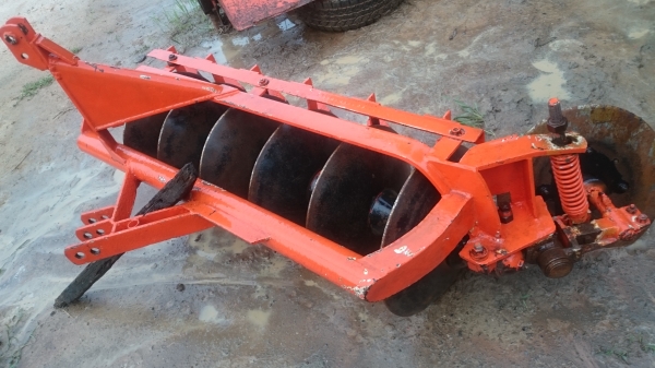 ขายผาน 6*20 LS ใบเต็มพึ่งเปลี่ยนมา ใส่กับรถ 26-32 แรง ขายผาน 6*20 LS ใบเต็มพึ่งเปลี่ยนมา ใส่กับรถ 26-32 แรง