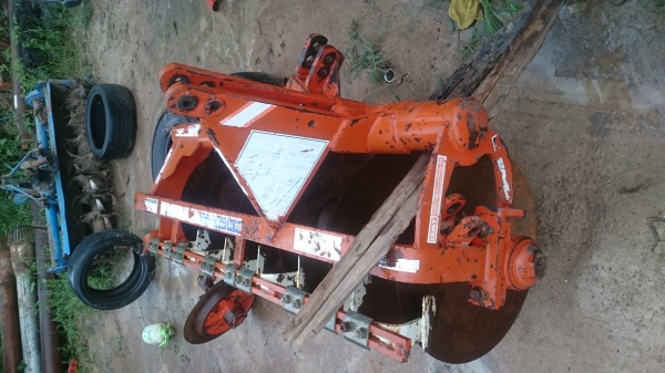 ขายผาน CMT 6*24  ใส่รถ 45-50 แรง สวยๆ เดิมๆ  โครงไม่มีหักไม่มีเชื่อม ลูกปืนแน่น ใบยังเต็ม