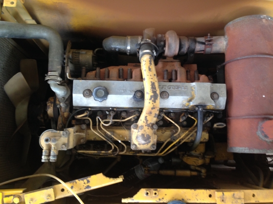 ขายแมคโครพีซี200-5รถพร้อมใช้งานไฟฟ้าครบแอร์เย็นเอกสารพร้อม สีเพิ่งทำมาใหม่