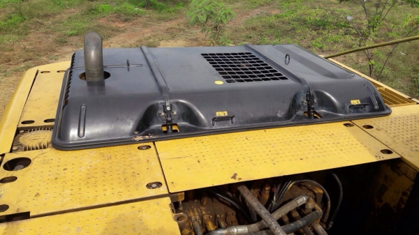 ขายด่วน รถแบคโฮ cat  320d สภาพดี  พร้อมใช้งาน  เอกสารพร้อม