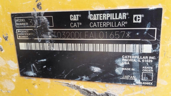 ขายด่วน รถแบคโฮ cat  320d สภาพดี  พร้อมใช้งาน  เอกสารพร้อม