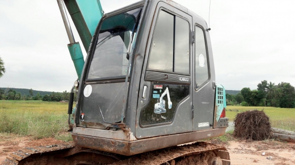 ขาย หรือแลกรถดั้ม  หรือแม็คโค