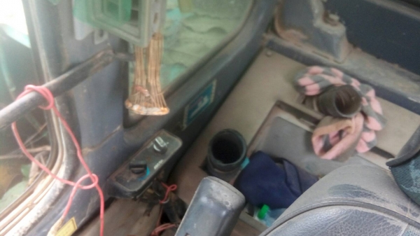 ขาย หรือแลกรถดั้ม  หรือแม็คโค