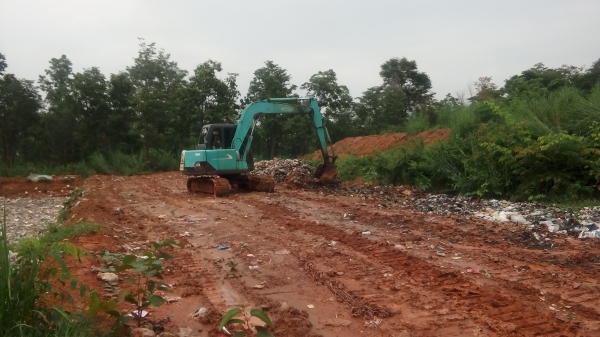 ขาย หรือแลกรถดั้ม  หรือแม็คโค