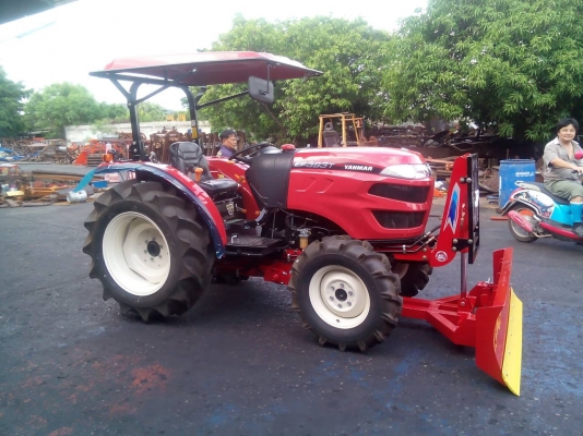 ขายใบมีดดันหน้า KUBOTA L32 L36 L40 L50