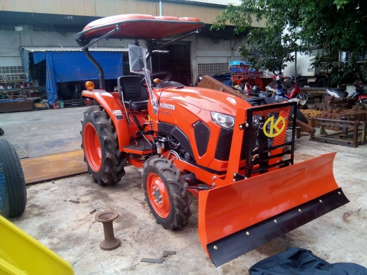 ขายใบมีดดันหน้า KUBOTA L32 L36 L40 L50