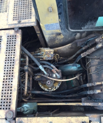 ขายรถแบคโฮ CATERPILLAR 320B 3MR แอร์ไฟฟ้าเล่มทะเบียนพร้อม สนใจโทร 081-970-1072