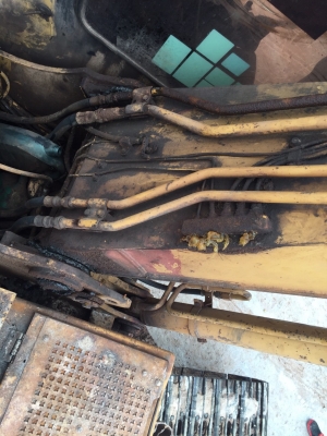 ขายรถแบคโฮ CATERPILLAR 320B 3MR แอร์ไฟฟ้าเล่มทะเบียนพร้อม สนใจโทร 081-970-1072