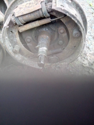 เพลา คานหน้ารถหกล้อ ตามสภาพเหลืออันเดียว เพลา คานหน้ารถหกล้อ ตามสภาพเหลืออันเดียว