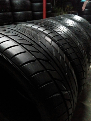215/45R17 NITTO NT555 EXTREM MADE IN JAPAN ชุด 4 เส้น tel. 081-427-3941 215/45R17 NITTO NT555 EXTREM MADE IN JAPAN ชุด 4 เส้น tel. 081-427-3941