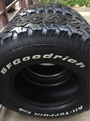 ยางคู่ All BF Goodrich 265 75 16 กลางปี13 ดอกเต็ม ใช้ยาว ราคาไม่แพง