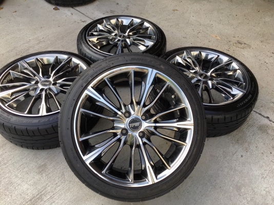 แม็กขอบ 17 4รู100 พร้อมยางดอกตรูมๆ