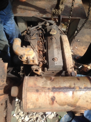 ขายเครื่อง KOMATSU PC60-5 เครื่องรุ่น 4D-95L ราคา 25000