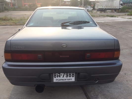 รถเก๋งตัวแรงแต่งเต็ม CEFIRO A31ลง&#039;2jzเกียร์กะปุกไม่ติดแกสติดกล่อง e85