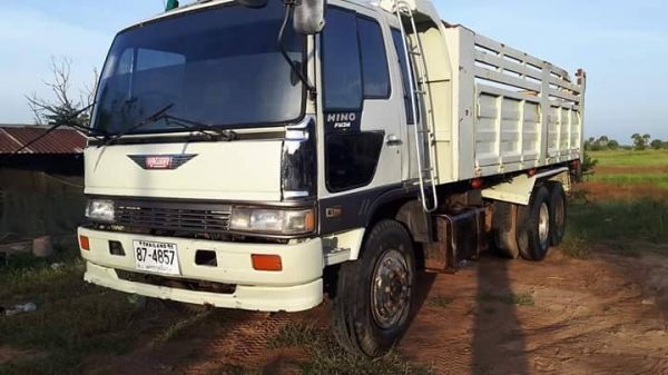 ขายรถดั้ม2เพลา HINO FM3M เครื่อง240แรง รถสวยสภาพดี เอกสารเล่มทะเบียนพร้อมโอน ราคา900,000 สนใจโทร 090-8588220คุณนะ 093-3258446คุณบิว หรือเข้าดูสินค้าอื่นๆได้ที่ www.narong2truck.com หรือ www.truck.in.th/498 หรือเพจFacebook ณรงค์ ซื้อขายรถมือสอง (เว็บไซต์ส่ ขายรถดั้ม2เพลา HINO FM3M เครื่อง240แรง รถสวยสภาพดี เอกสารเล่มทะเบียนพร้อมโอน ราคา900,000 สนใจโทร 090-8588220คุณนะ 093-3258446คุณบิว หรือเข้าดูสินค้าอื่นๆได้ที่ www.narong2truck.com หรือ www.truck.in.th/498 หรือเพจFacebook ณรงค์ ซื้อขายรถมือสอง (เว็บไซต์ส่