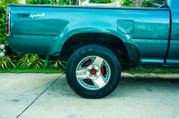 ขาย TOYOTA   HILUX MIGHTY-X สภาพดี บ้านๆผมใช้เอง