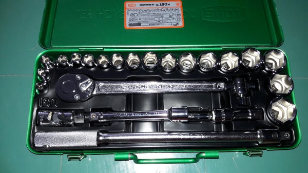 ขายชุดบ็อกรุ่นหกเหลี่ยม4หุน TONE Made in JAPAN. ระบบมิล ขายชุดบ็อกรุ่นหกเหลี่ยม4หุน TONE Made in JAPAN. ระบบมิล