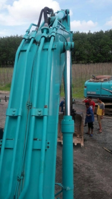 ขาย!! >>> Kobelco Sk200 Mark8 Yn11 <<< รถพร้อมใช้งาน ราคา 1,240,000 บาท (ต่อรอง)