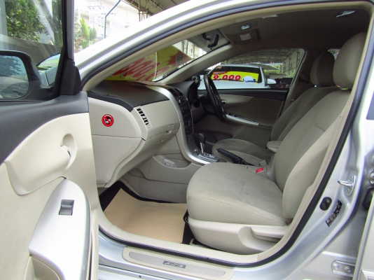 TOYOTA ALTIS 1.8E AT ปี 2013