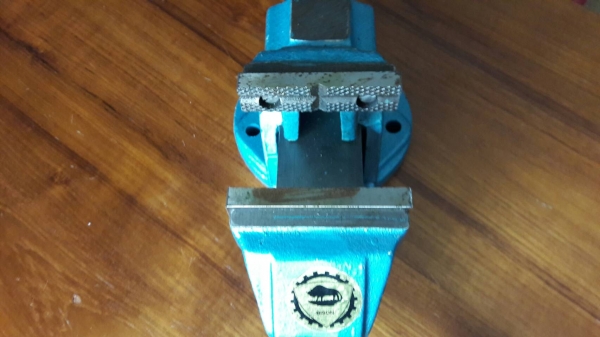 ขายปากกาBISON MADE IN POLAND.ขนาด3นิ้วใหม่เก่าเก็บ