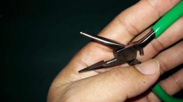 ขายคีมปากแหลมKEIBA MADE IN JAPAN.ใหม่เก่าเก็บ ขายคีมปากแหลมKEIBA MADE IN JAPAN.ใหม่เก่าเก็บ