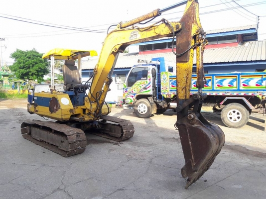 ขายpc40-5 โคมัสสุ รถพร้อมใช้งาน โทร0805771468