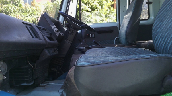 ขาย 645,000บ หัวลาก  อีซูชุ ร็อค FXZ 240นางฟ้าแท้ เครืองเดิมเกียร์เดิม สภาพดีสวยหัวบางเดิมพร้อมใช้ ทะเบียนพร้อมโิอน ขาย 645,000บ ต่อรองได้