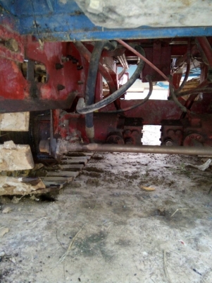 เครื่องฮีโน185โบปั่มไดกิ้น23อุ้ม2ตัน