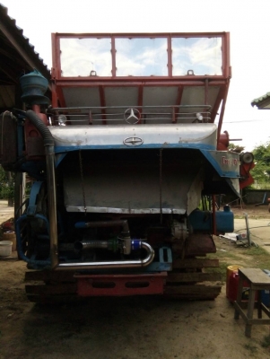 เครื่องฮีโน185โบปั่มไดกิ้น23อุ้ม2ตัน