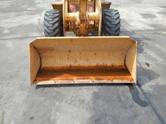 ขายรถตักล้อยาง KOMATSU WA30 เอกสารอินวอย ราคา 350000