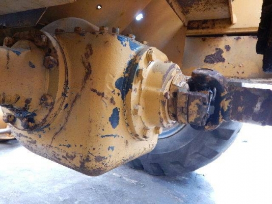 ขายรถตักล้อยาง KOMATSU WA30 เอกสารอินวอย ราคา 350000
