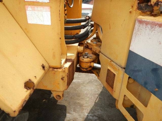 ขายรถตักล้อยาง KOMATSU WA30 เอกสารอินวอย ราคา 350000