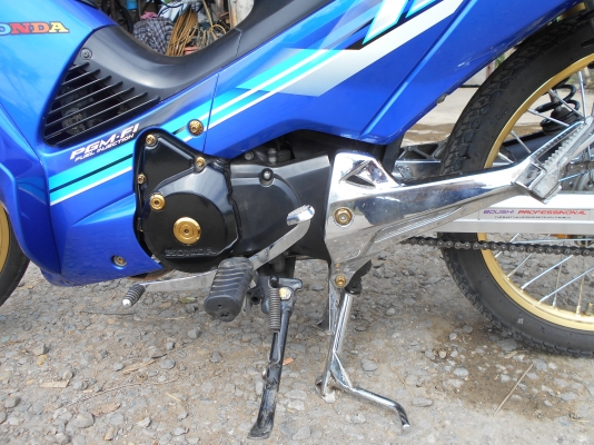 ขายเวฟไอ125กะบังลมรถปี54ไฟติดทุกดวงพร้อมโอนครับ 0810074646อ่างทองครับ 23500บาท ขายเวฟไอ125กะบังลมรถปี54ไฟติดทุกดวงพร้อมโอนครับ 0810074646อ่างทองครับ 23500บาท