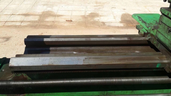 ขายเครื่องกลึง 8 ฟุต หนัก Switi - Sentinel