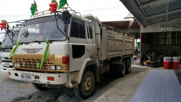 ขายสิบล้อสวยๆ