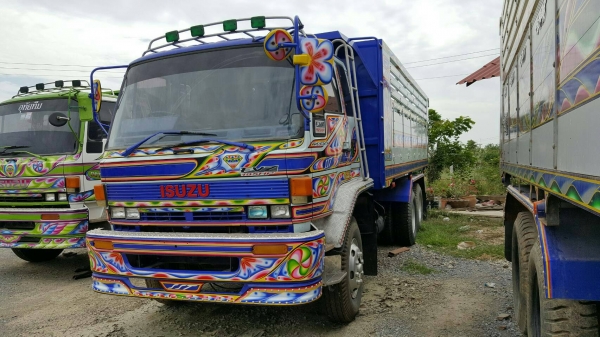 ขายสิบล้อสวยๆ